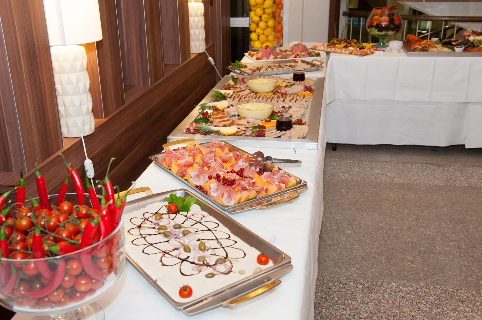 Unterägeri Seminarhotel Am Aegerisee מראה חיצוני תמונה